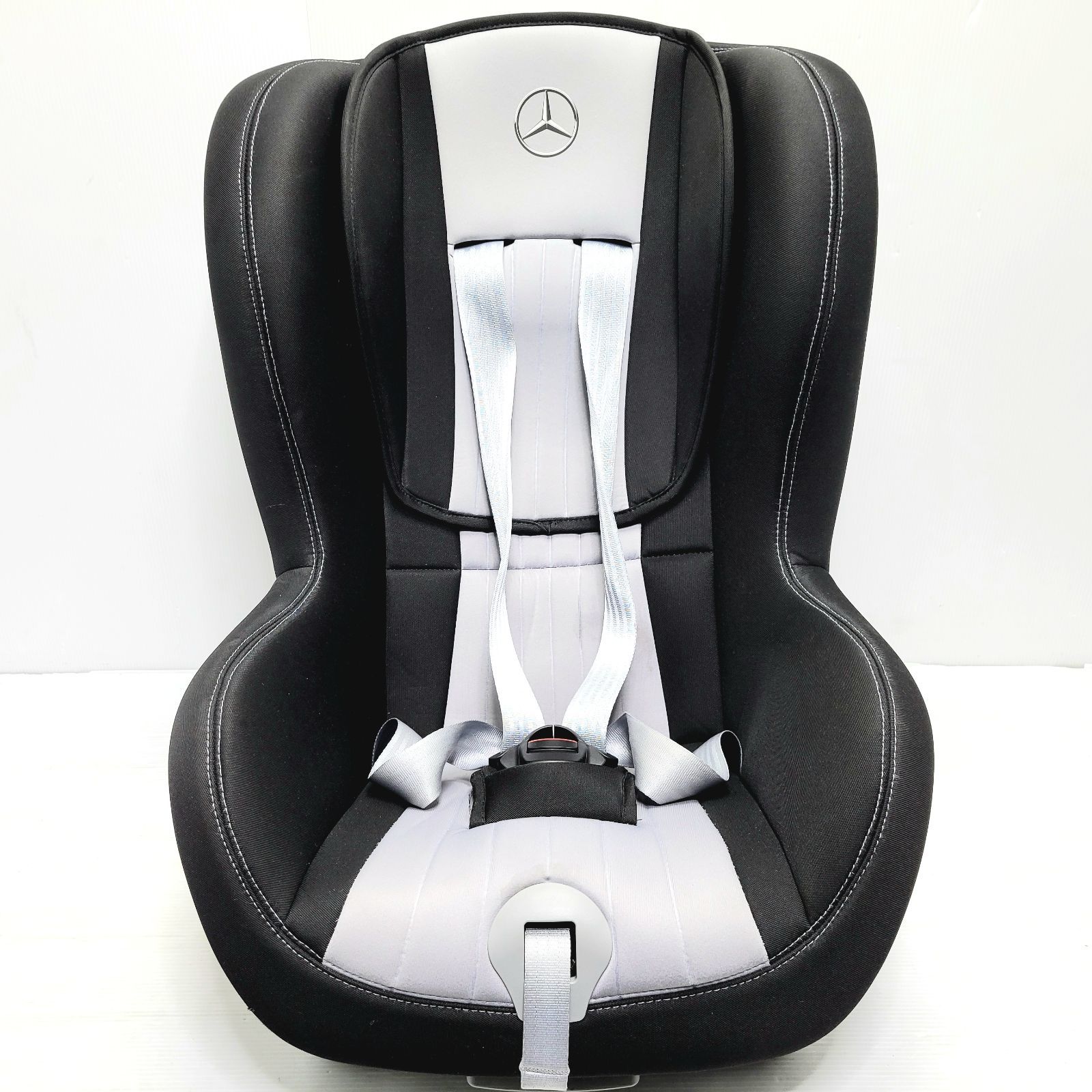 メルセデスベンツデュオプラスISOFIX チャイルドシート