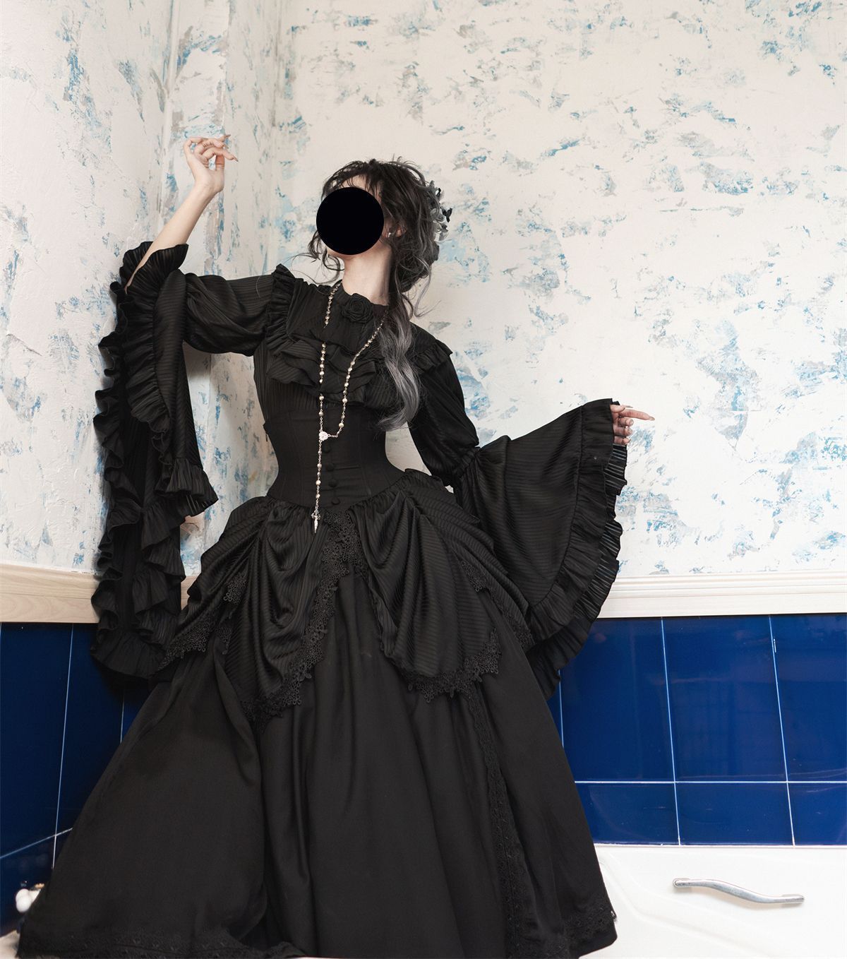 新品未使用 万聖節 ゴシックロリータスタイル 修道女風 セットアップ ブラック＆ホワイトカラー 姫袖 シャツ＋ロングスカート＋アクセサリー エレガント SK ワンピース コスプレ衣装 レディース