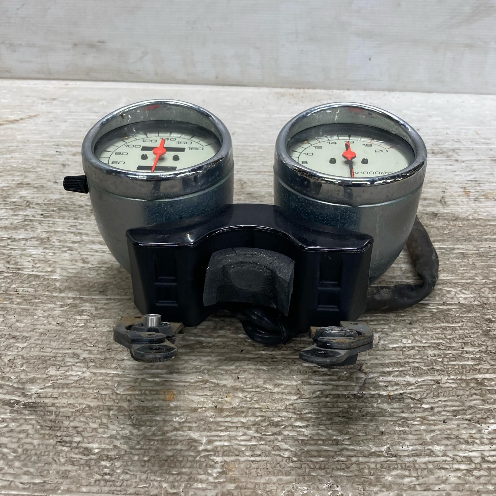 メーター スズキ