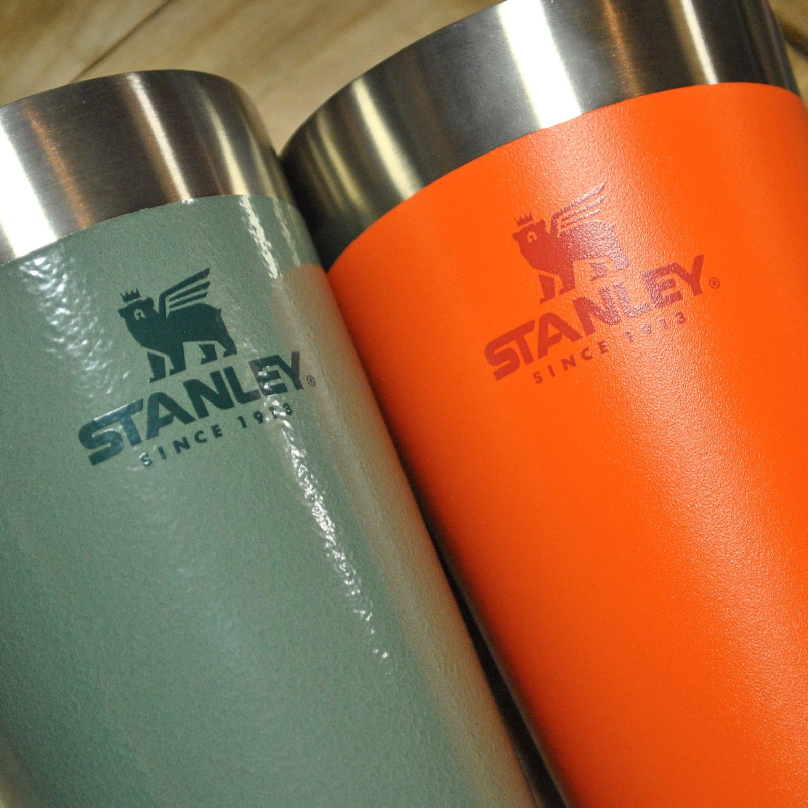 グリーン 旧オレンジ