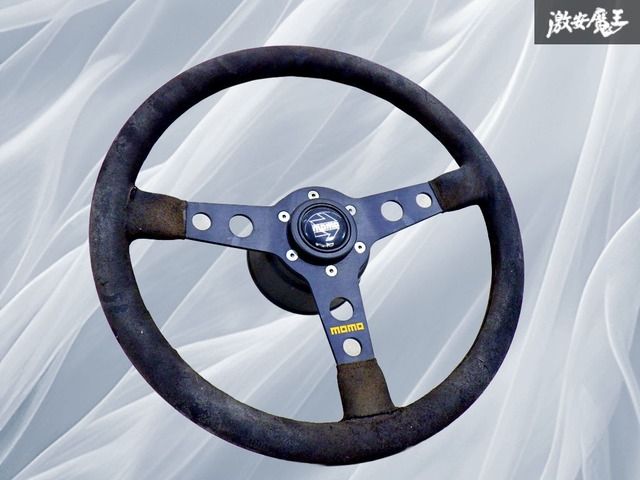 MOMO】ステアリング取付｜グーネットピット ハイエース MOMOハンドル