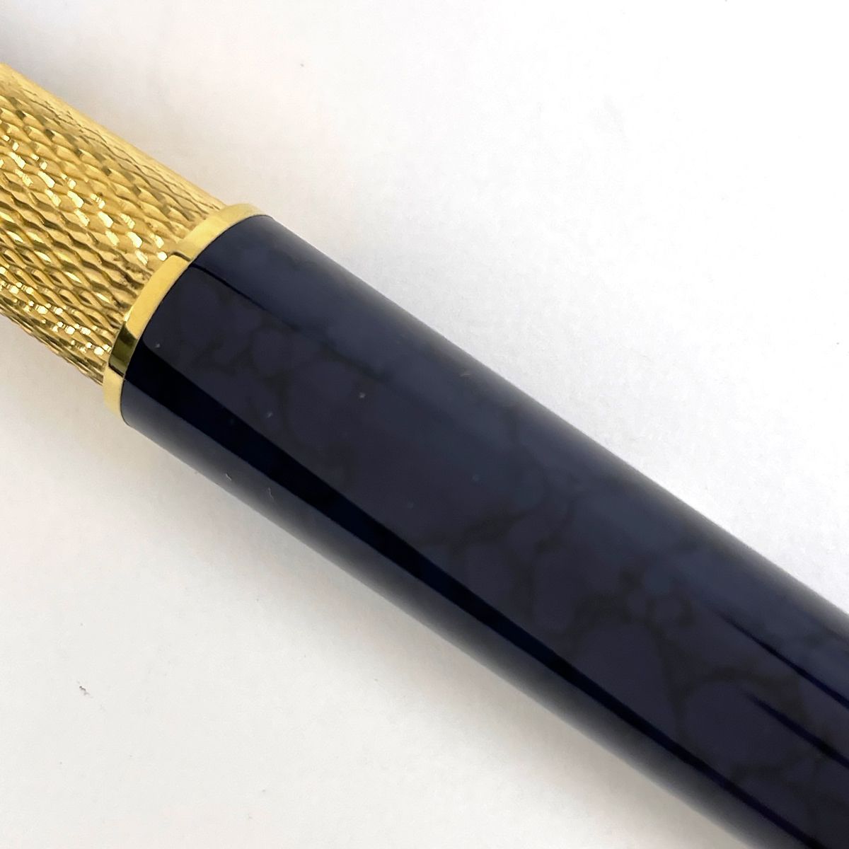 美品 CHAUMET ショーメ 万年筆 筆記具 ペン先 18K 白蝶貝 ネイビー CHAUMET ショーメ Chaumet ロゴ 万年筆 文房具 筆記具 白蝶貝