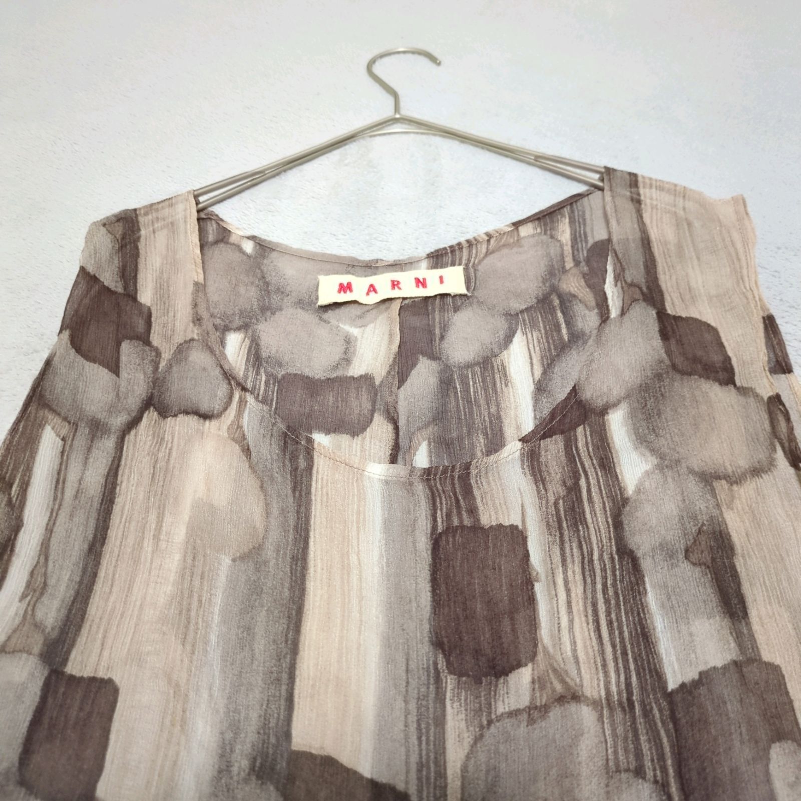 シルク❤【マルニ】MARNI（42）ブラウス ノースリーブ 総柄 シアー 