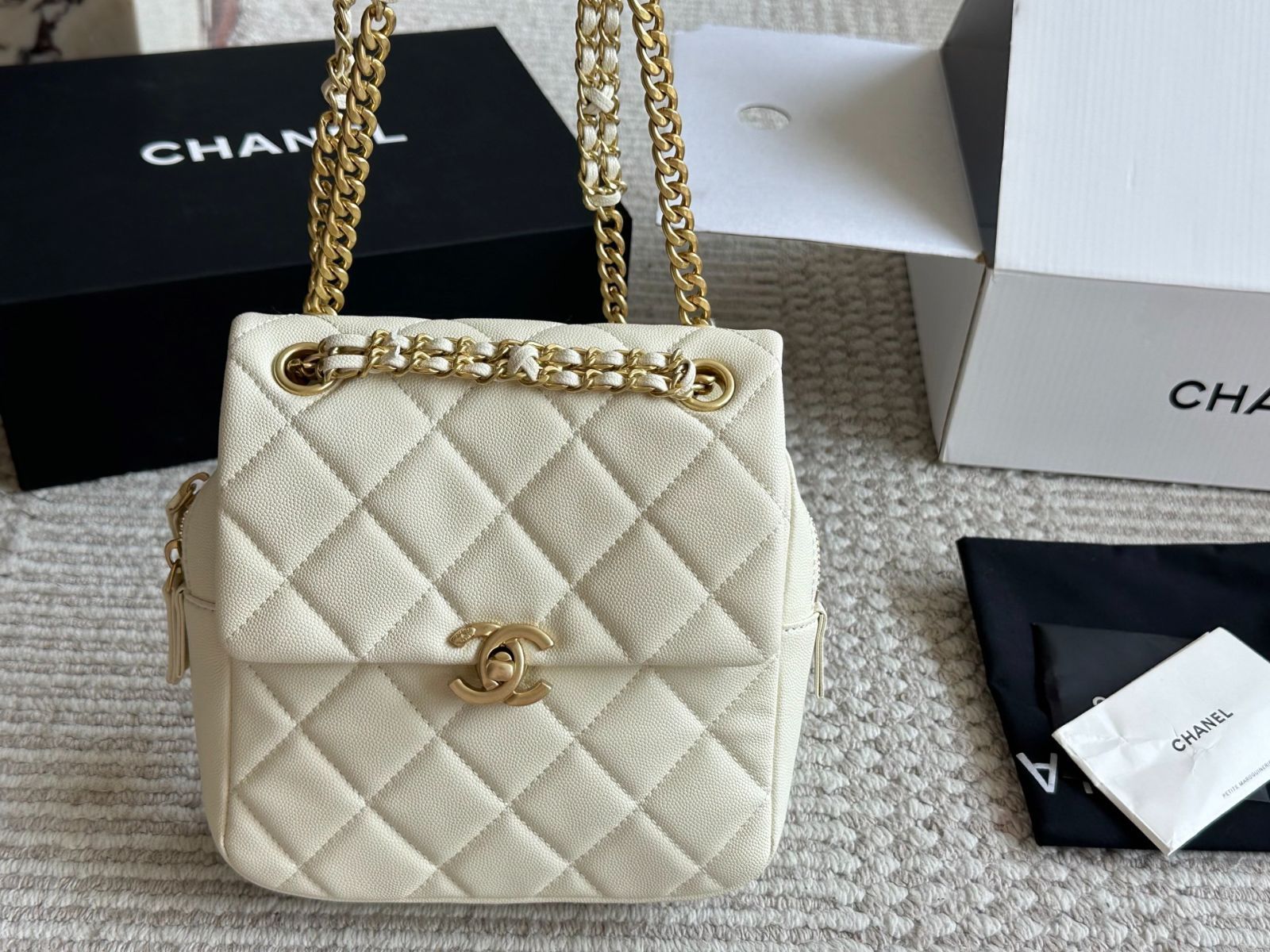 【入荷極小】CHANEL 春夏プレコレクション ミニ バックパック 入荷極小】CHANEL 24春夏プレ限定 ミニバックパック