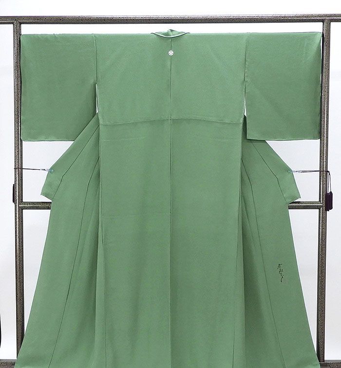 斎藤三才　とろんとした美しい色無地　作家もの　正絹 used 色無地 斉藤三才 KⅠ24000003 – 一六八堂 irohado
