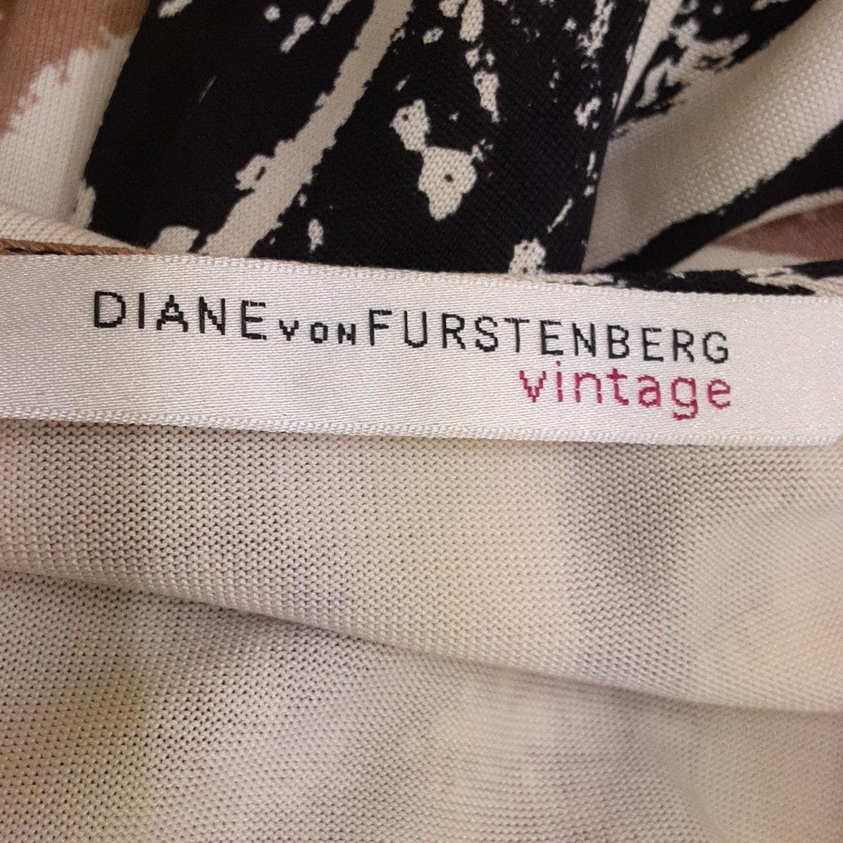 Diane von Furstenberg 星柄シルクワンピース サイズ6 美品 Diane von Furstenberg ラップワンピース シルク 4 - メルカリ