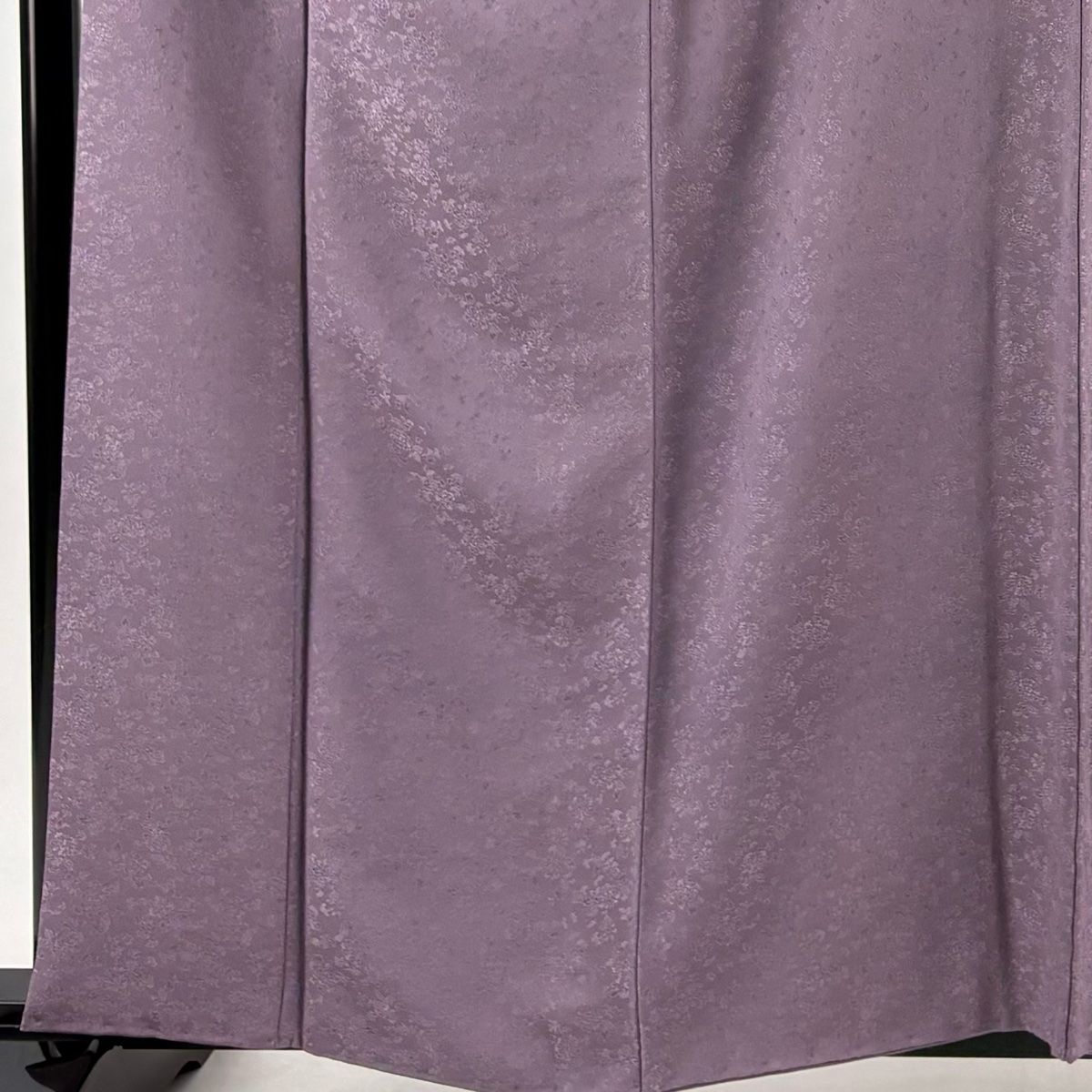 色無地 身丈161cm 裄丈67cm M 袷 地紋 紫 正絹 秀品 一つ紋