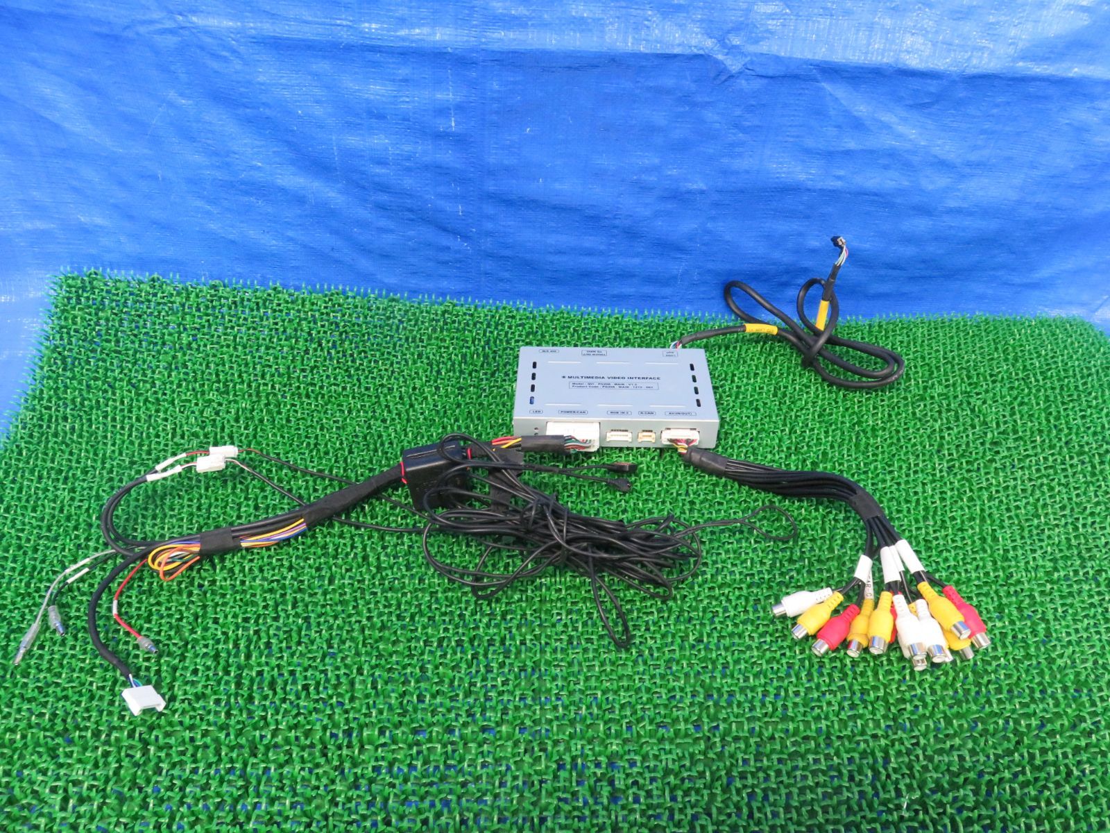 SFC2375 車載用 マルチメディア ビデオ インターフェース BMW E93 ベンツ BENZ