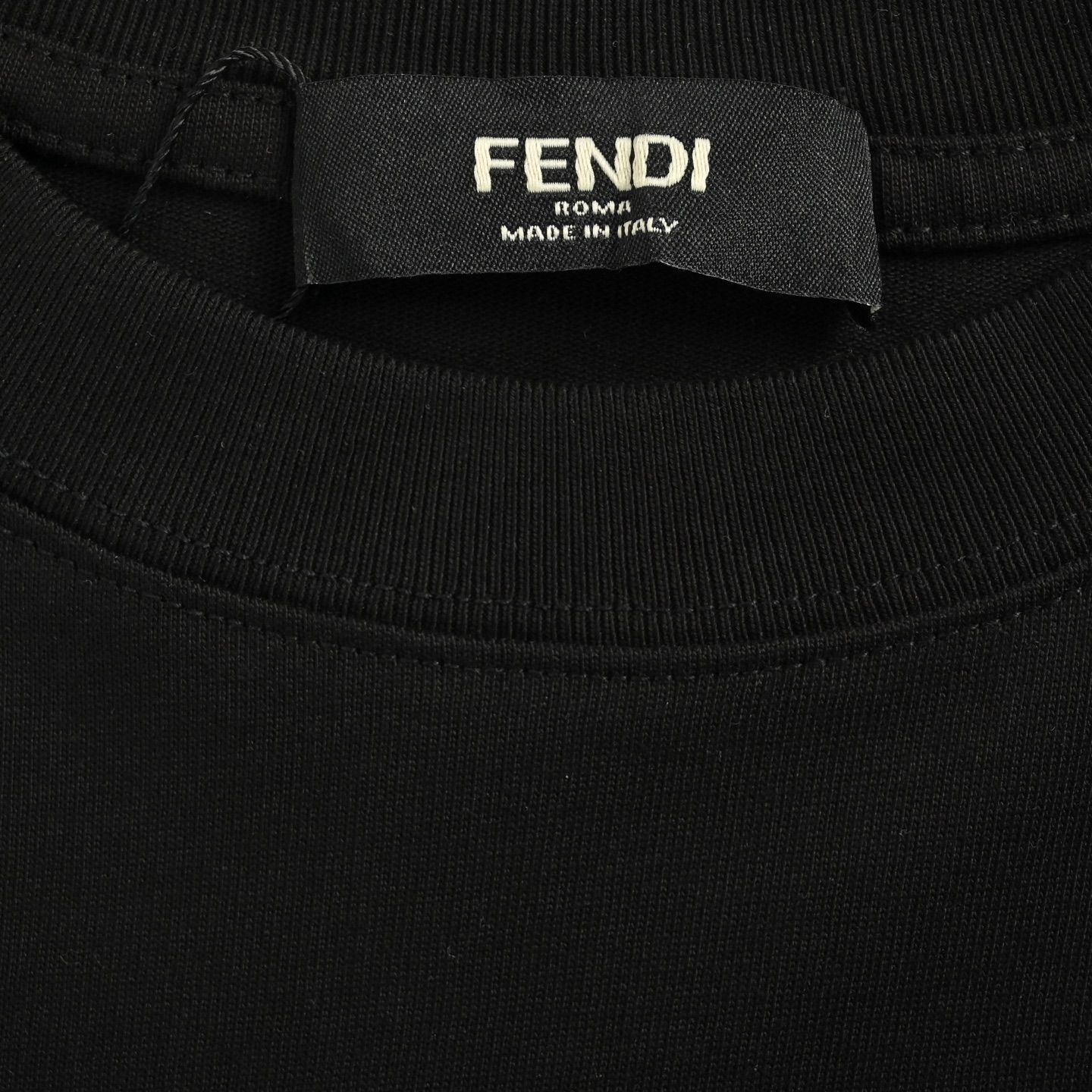 今日特価】Fendi 25ss モンスターアイズフロッキング T シャツ