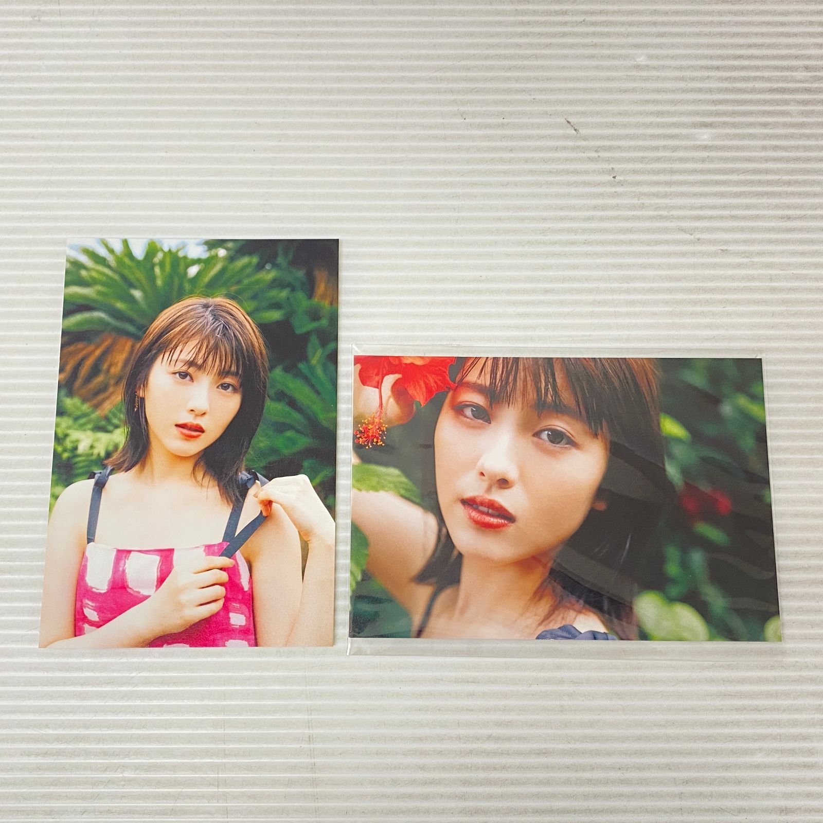□浜辺美波写真集 20 ポストカード2枚付 中古品 smbetc088620 - メルカリ