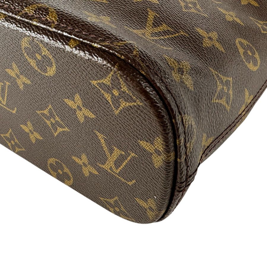 VUITTON