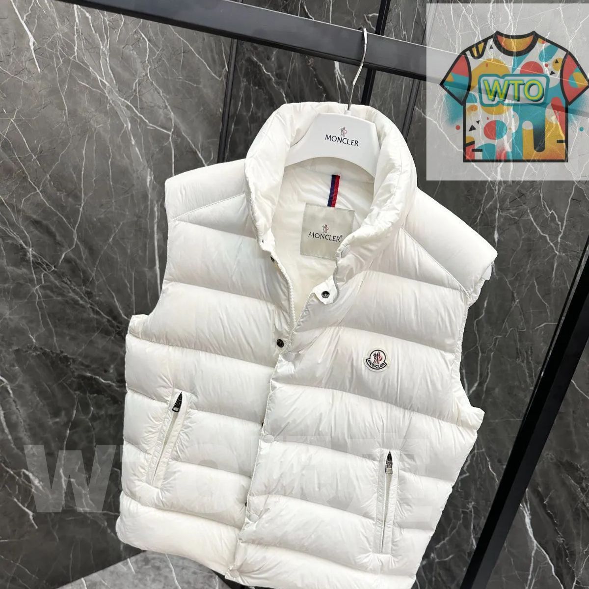 MONCLERモンクレール 白いクラシックメンズダウン｜本日限定特価