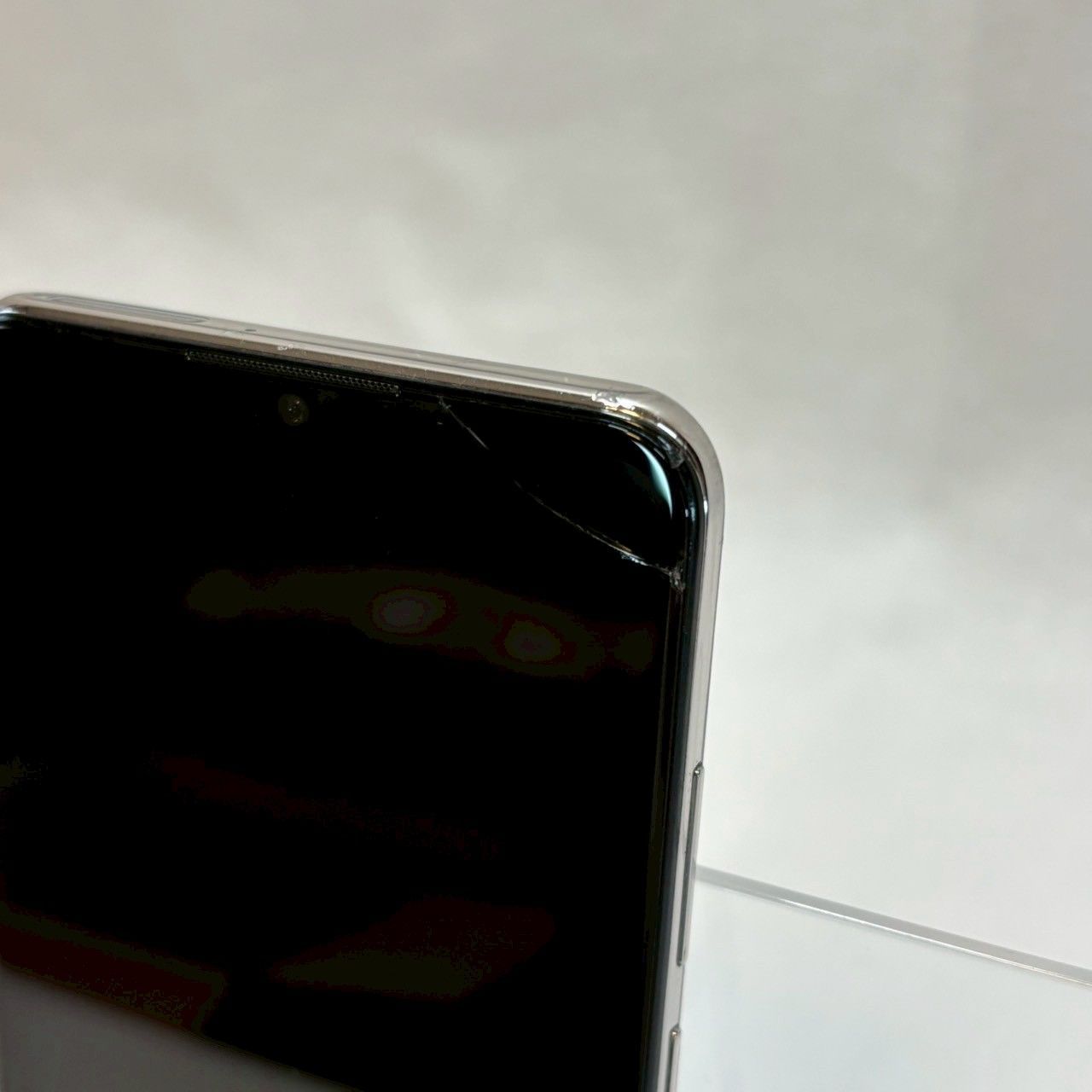 HUAWEI P30 lite ◆ 4GB/64GB MAR-LX2J ※割れ 画面割れ・本体のみ】HUAWEI/P30/lite/64GB/ホワイト/MAR-LX2J