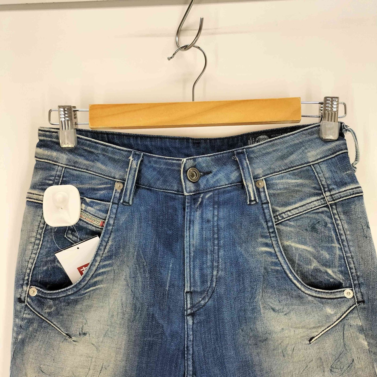 ディーゼル ジョグデニム fayza W23 新品タグ付き DIESEL ディーゼル ジョグデニム fayza W23 新品タグ付き DIESEL