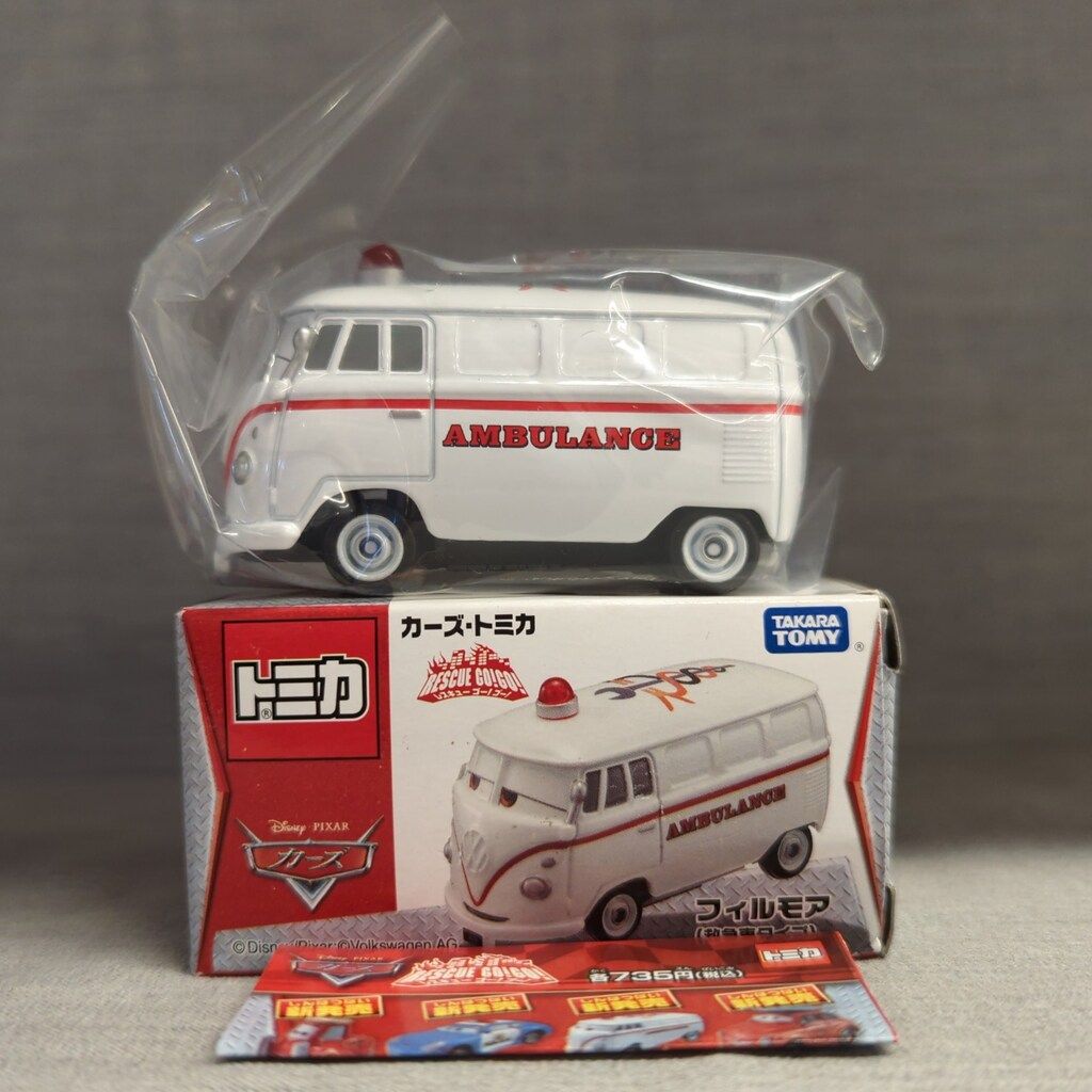タカラトミー　カーズトミカ　レスキューゴー！ゴー！フィルモア救急車タイプ タカラトミー カーズ トミカ レスキュー ゴー!ゴー! フィルモア