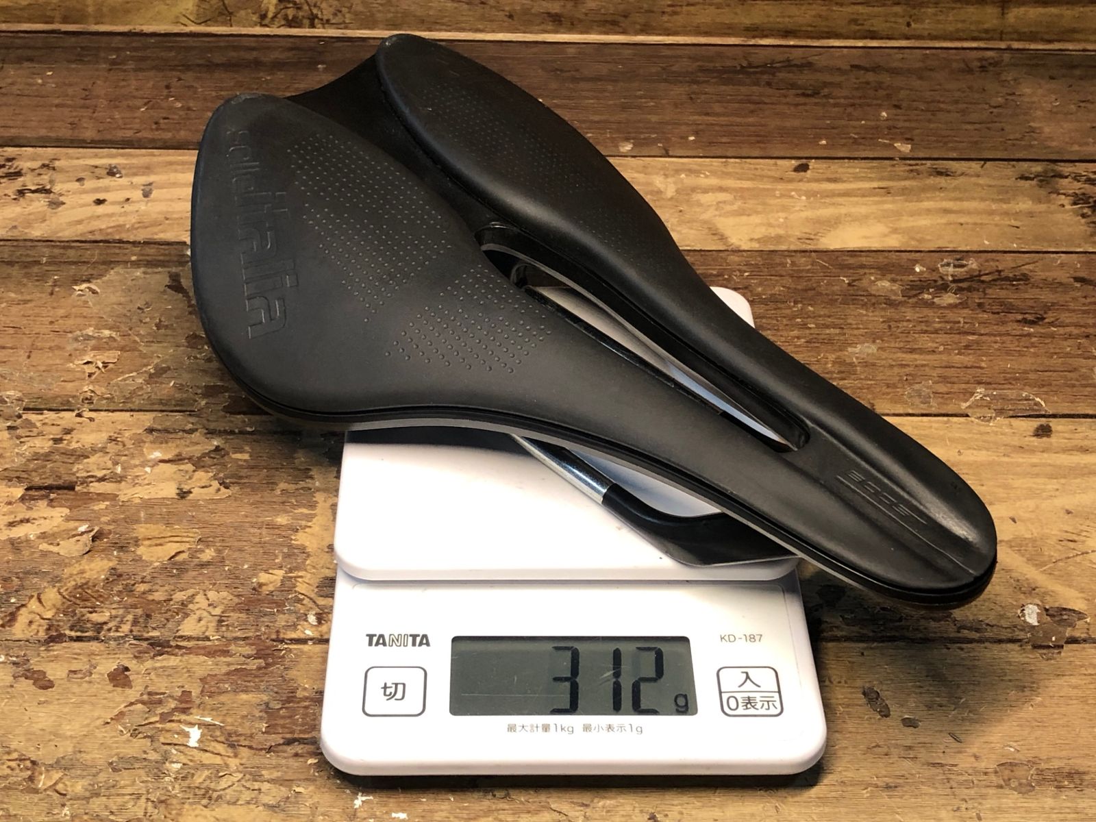 ID725 セライタリア selle italia MODEL X BOOST サドル 145mm Fec Alloyレール