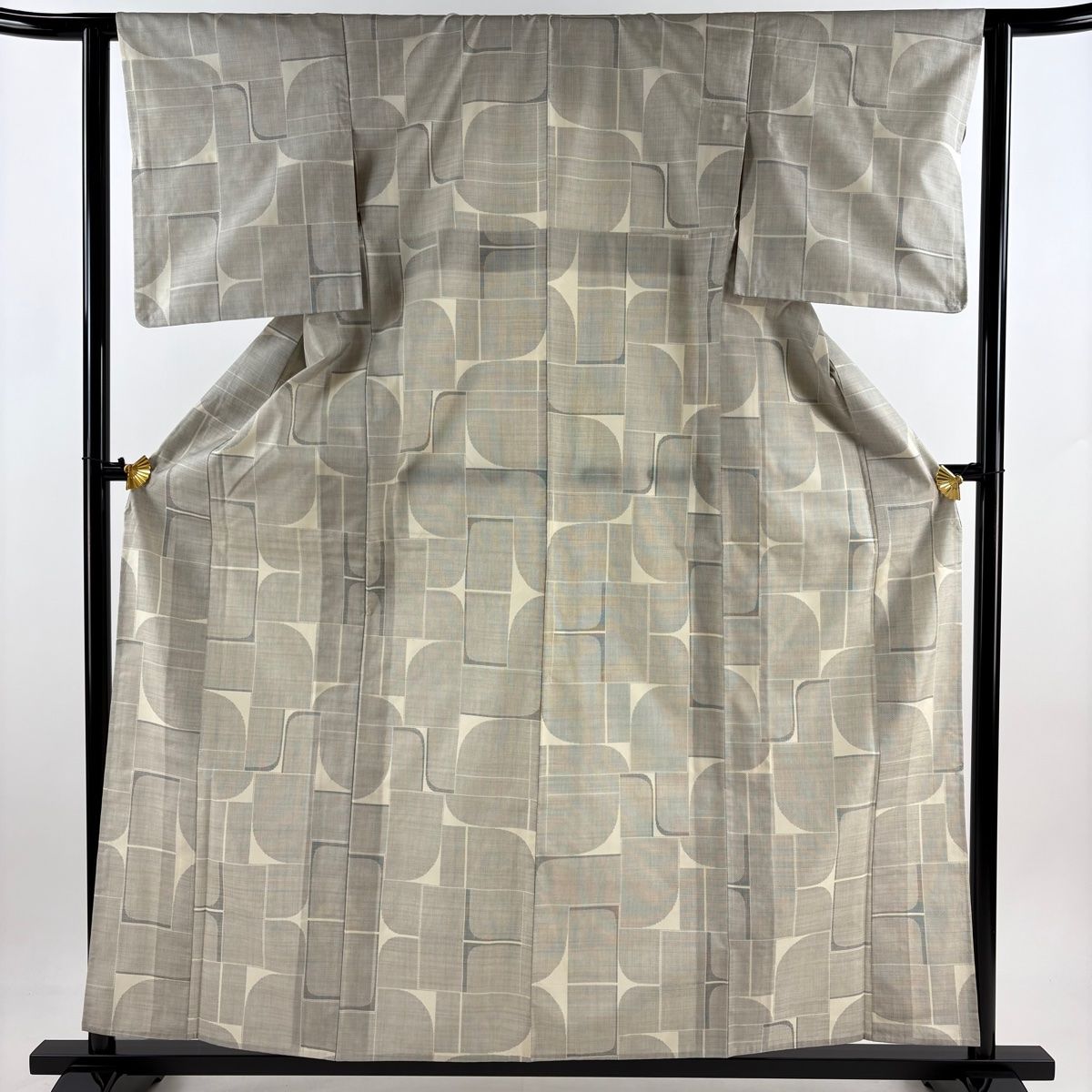 紬 身丈158.5cm 裄丈62cm S 単衣 幾何学模様 灰色 正絹 秀品