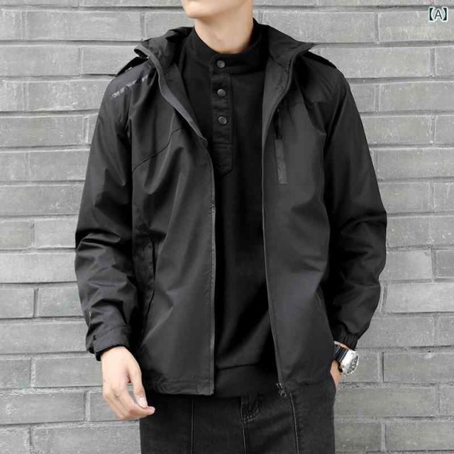 服 シンプル