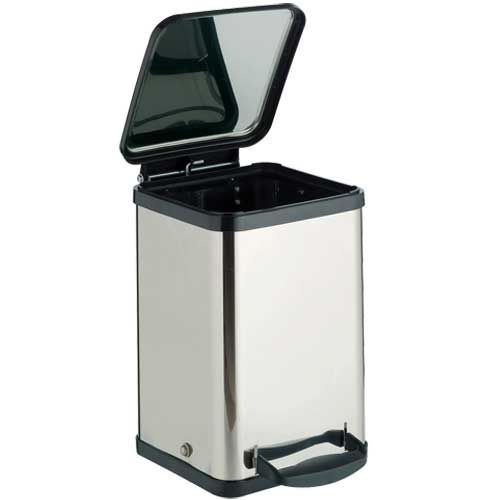 単品 テラモト ペダルボックス 角型 １４Ｌ DS-238-614-0 4904771892702 ●外寸 幅２７５×奥３７０×高４２５ｍｍ●容量 １４ｌ ●重量 ３．１ｋｇ●材質 本体＝ステンレス 中容器＝再生ＰＰ製