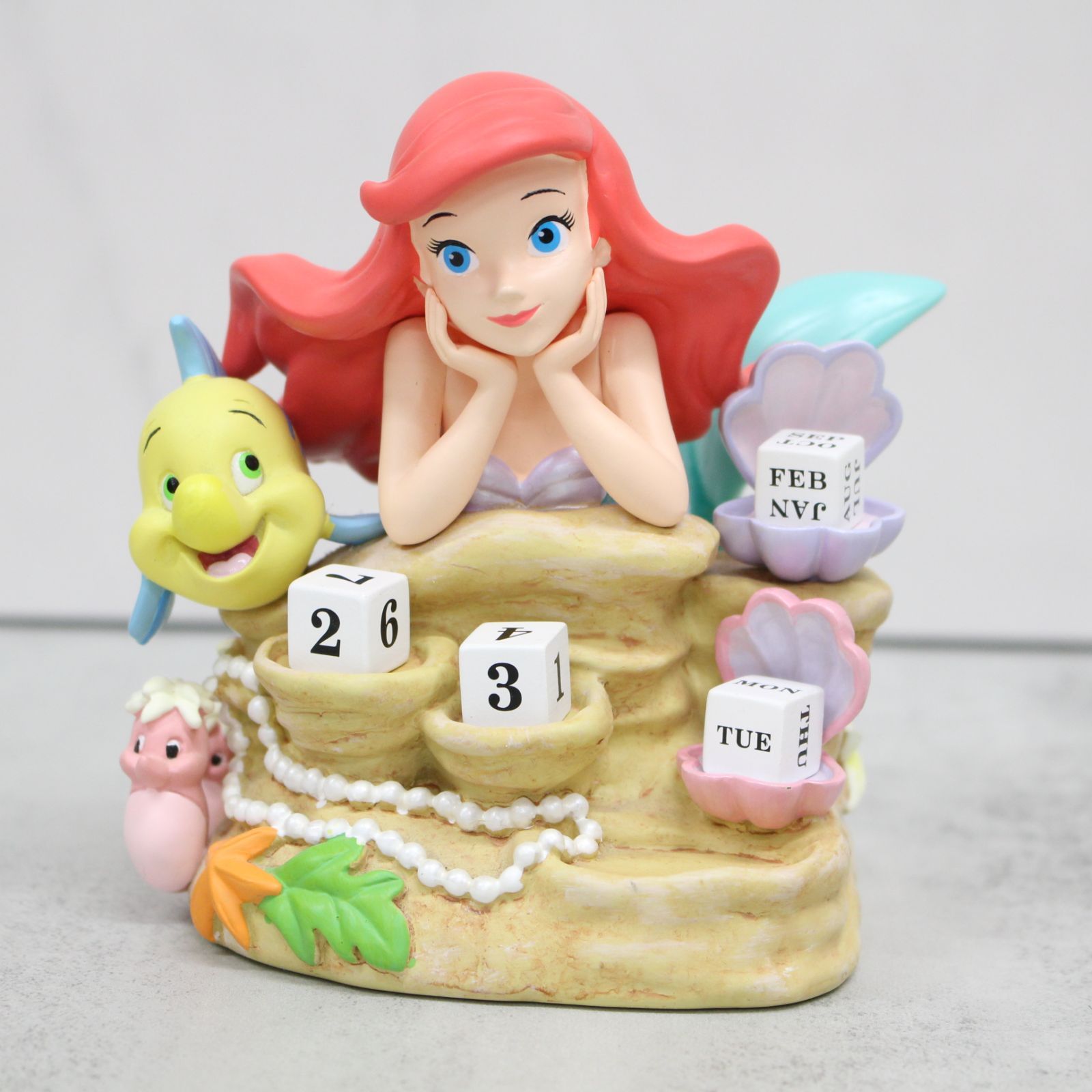 リトルマーメイド フィギュア カレンダー S933)【美品】リトルマーメイド アリエル 万年カレンダー