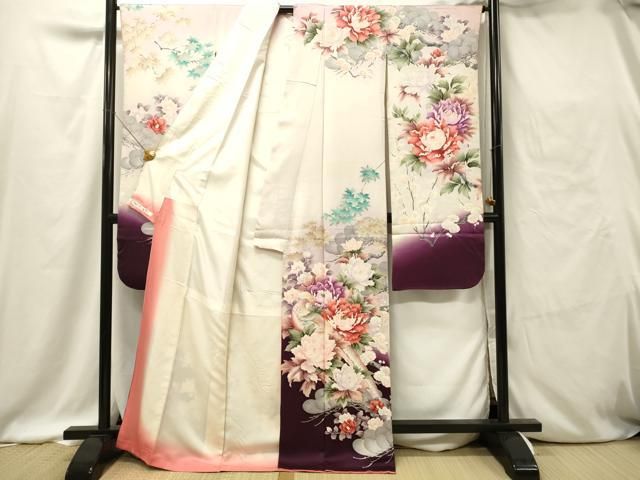 超お買い得品　豪華振袖　型染め　流水飛鳥花文　暈し染め　逸品 ☆ 振袖 型染め 流水花鳥文 - メルカリ