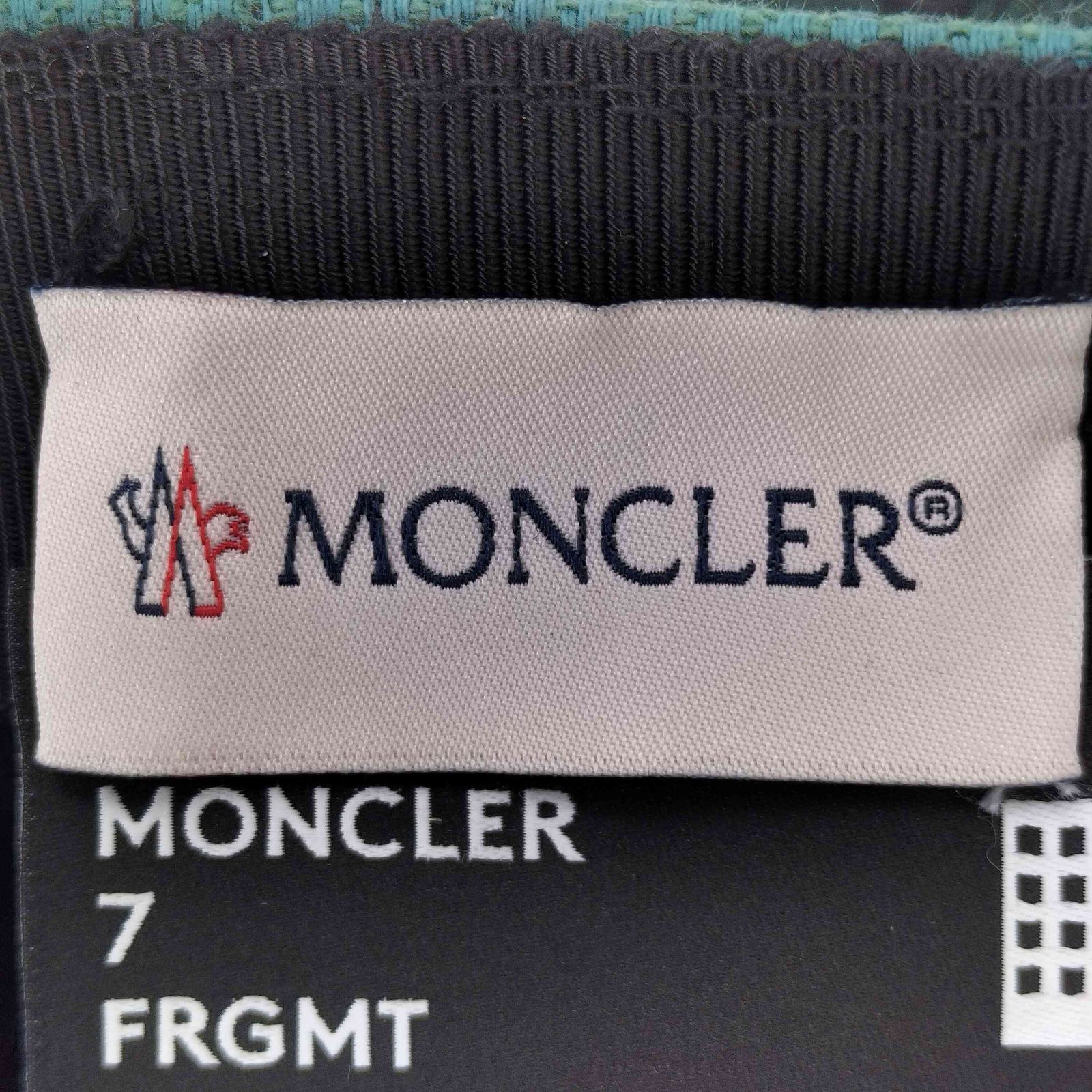 モンクレール MONCLER