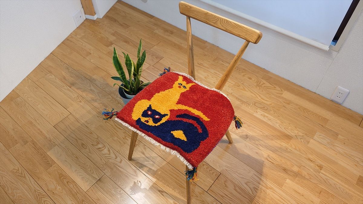 秋の連休中キャンペーン】ギャッベ ランナー中 144×52 茜色 桃色 糸杉 秋の