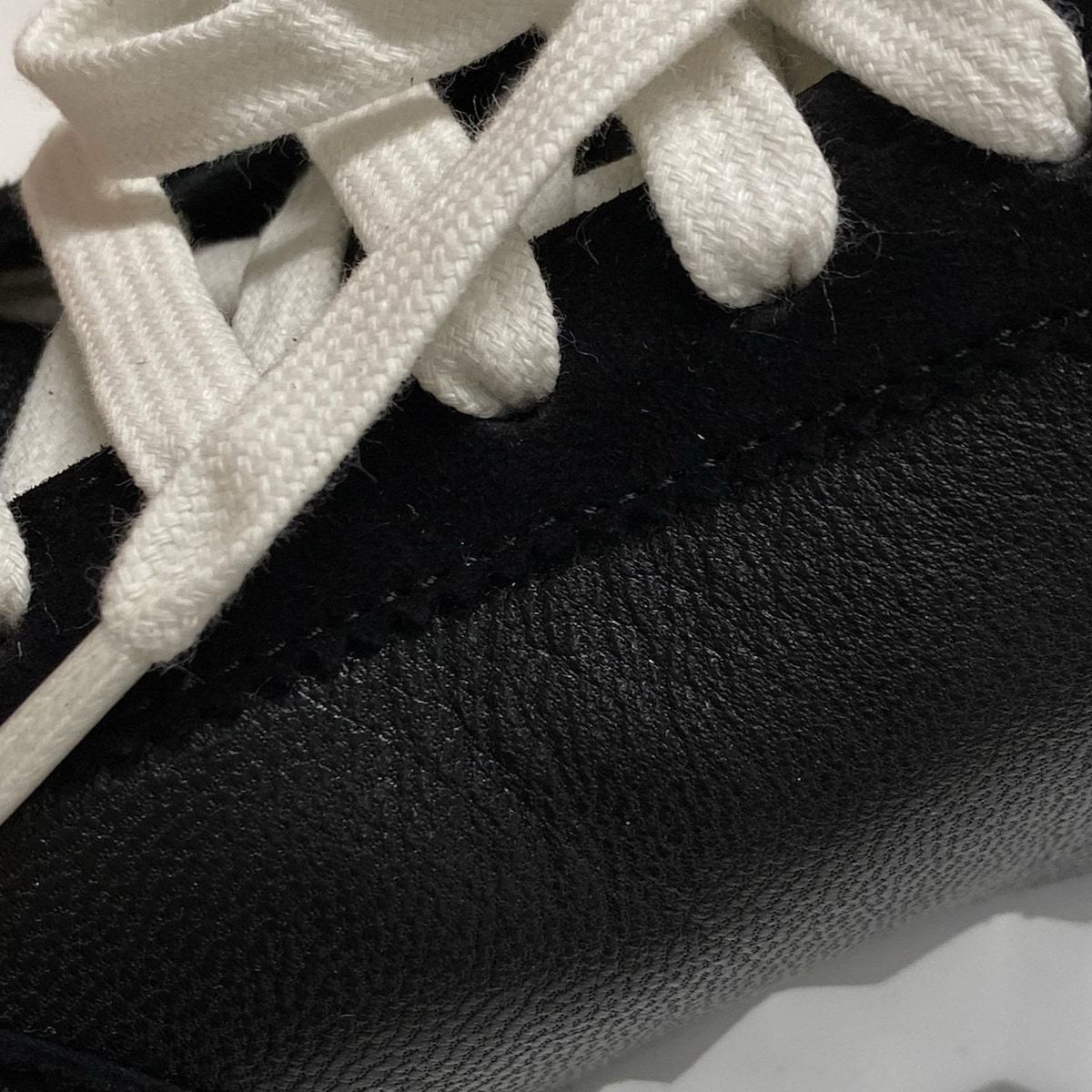 エルメス スニーカー