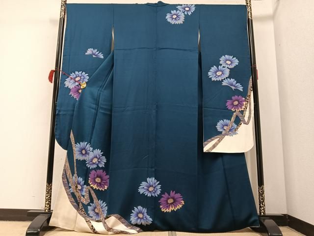 平和屋着物●豪華振袖 舞花文 金彩 正絹 AABB3626ph