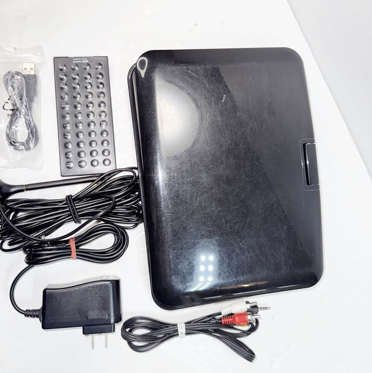 全国無料，大人気 9インチポータブルDVDプレーヤー PPDF-920BK3