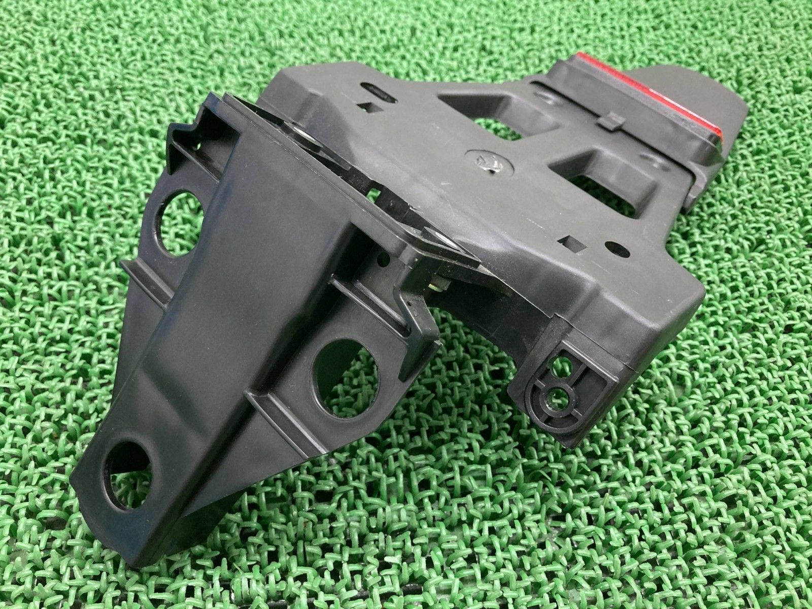 XR250 リアフェンダー KCZ ホンダ 純正 バイク 部品 MD30 反射板 ナンバーステー コンディション良好 割れ欠け無し sK