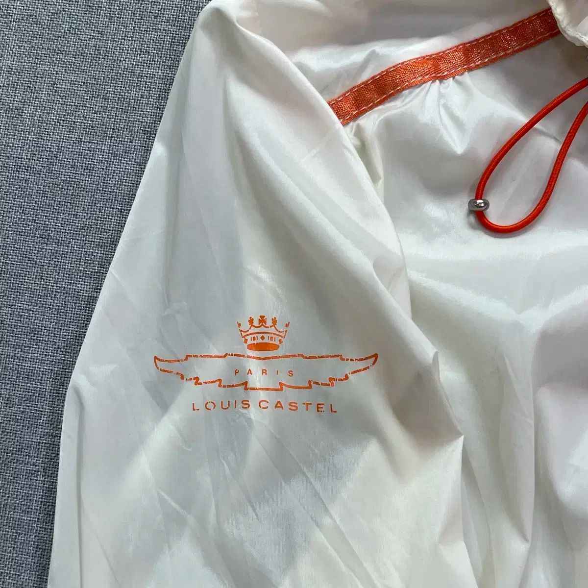 ウィンドブレーカー ジャケット