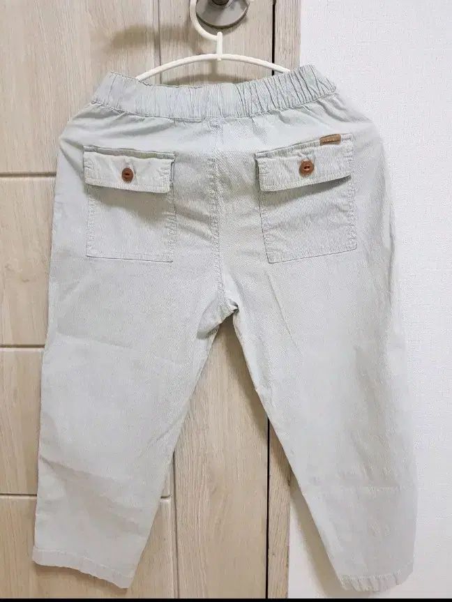 ブーパンツ