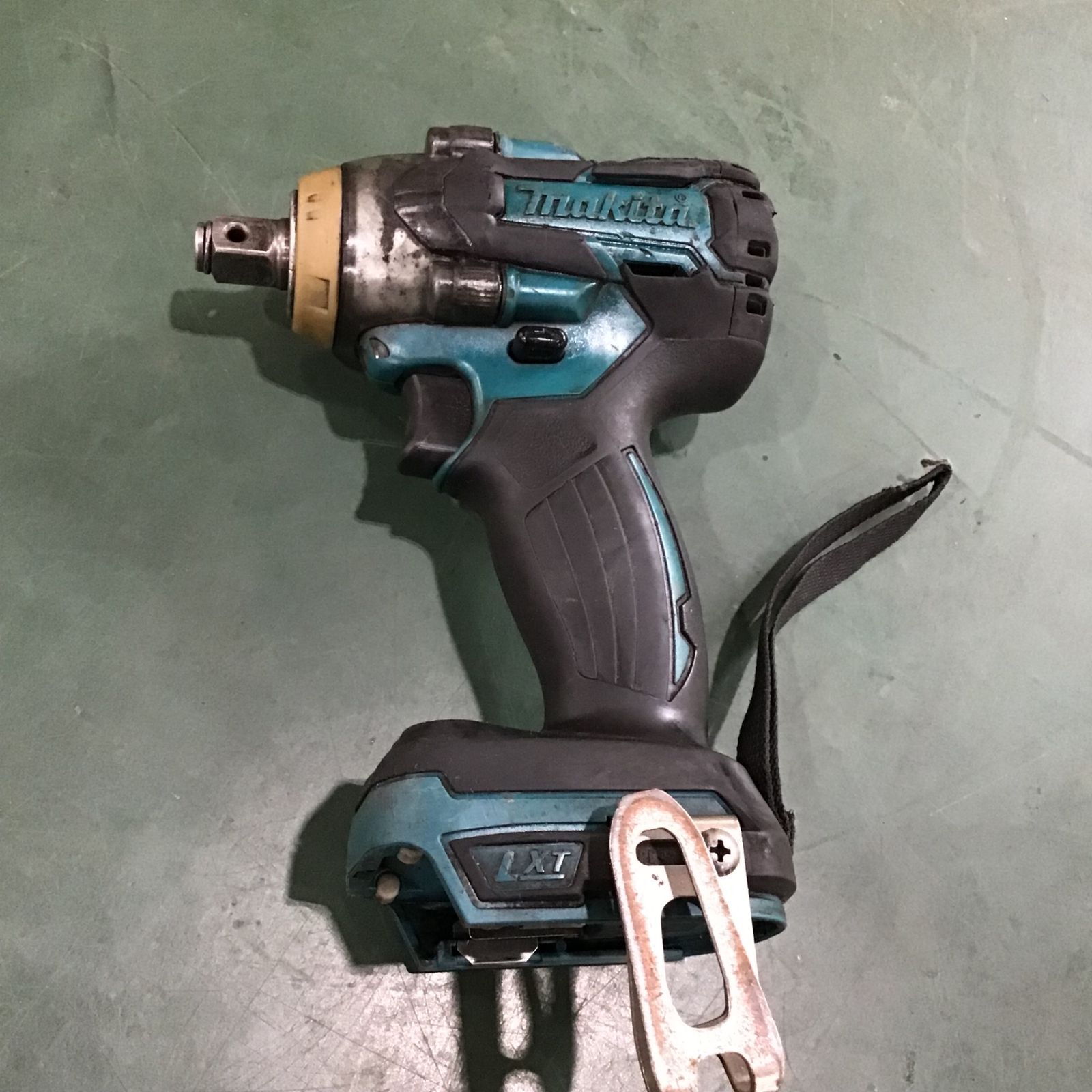 マキタ(makita) コードレスインパクトレンチ TW284DZ【川口店】