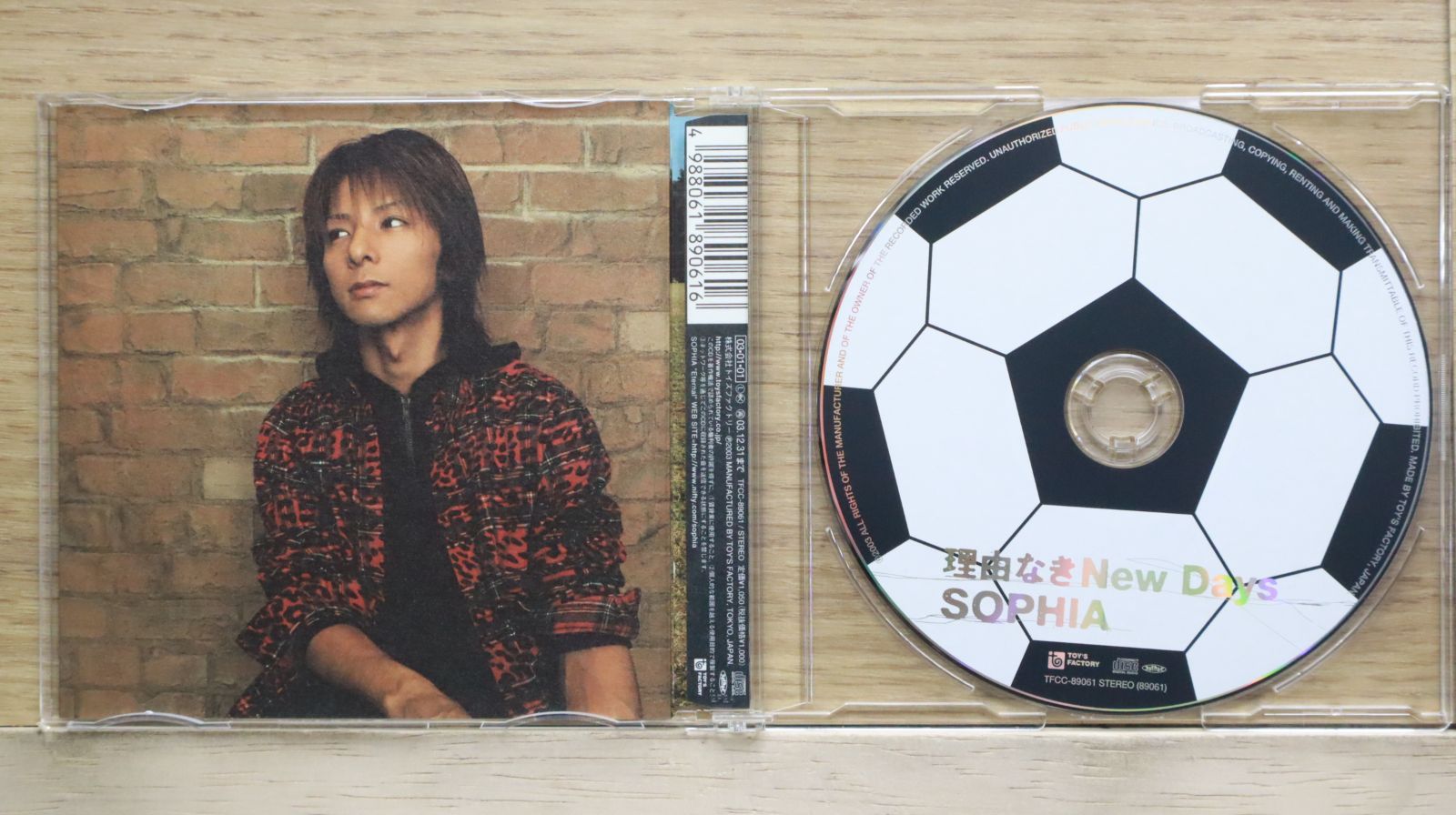 希少【SOPHIA】紙ジャケCD 1stプレス Amazon.co.jp: ページ1[+1](紙ジャケ): Music