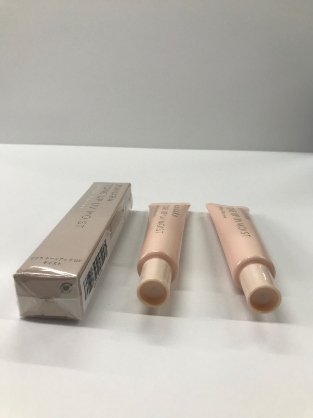 トーンアップUVモイスト SPF50