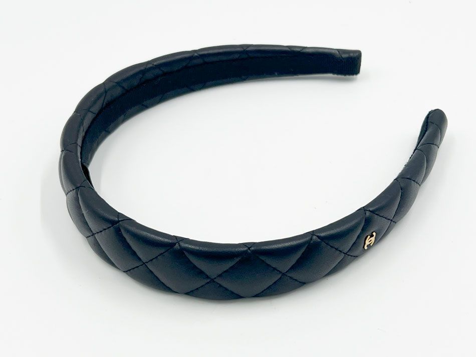 CHANEL シャネル カチューシャ ヘアバンド ヘアアクセサリー レザー ブラック 2025-2026AW AAB405 B21966 94305 超