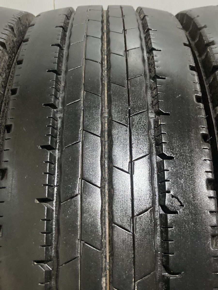 DUNLOP ENASAVE SPLT50 215/70R17.5 118/116L LT 17.5インチ ライトトラック用 夏タイヤ 6本 22年製 バリ溝 ダイナ等　(KTT163)