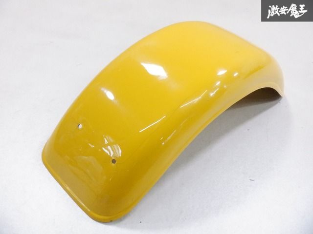 メーカー不明 ケーターハム スーパーセブン スーパー7 フロント フェンダー 片側 黄色系 即納 棚34-3