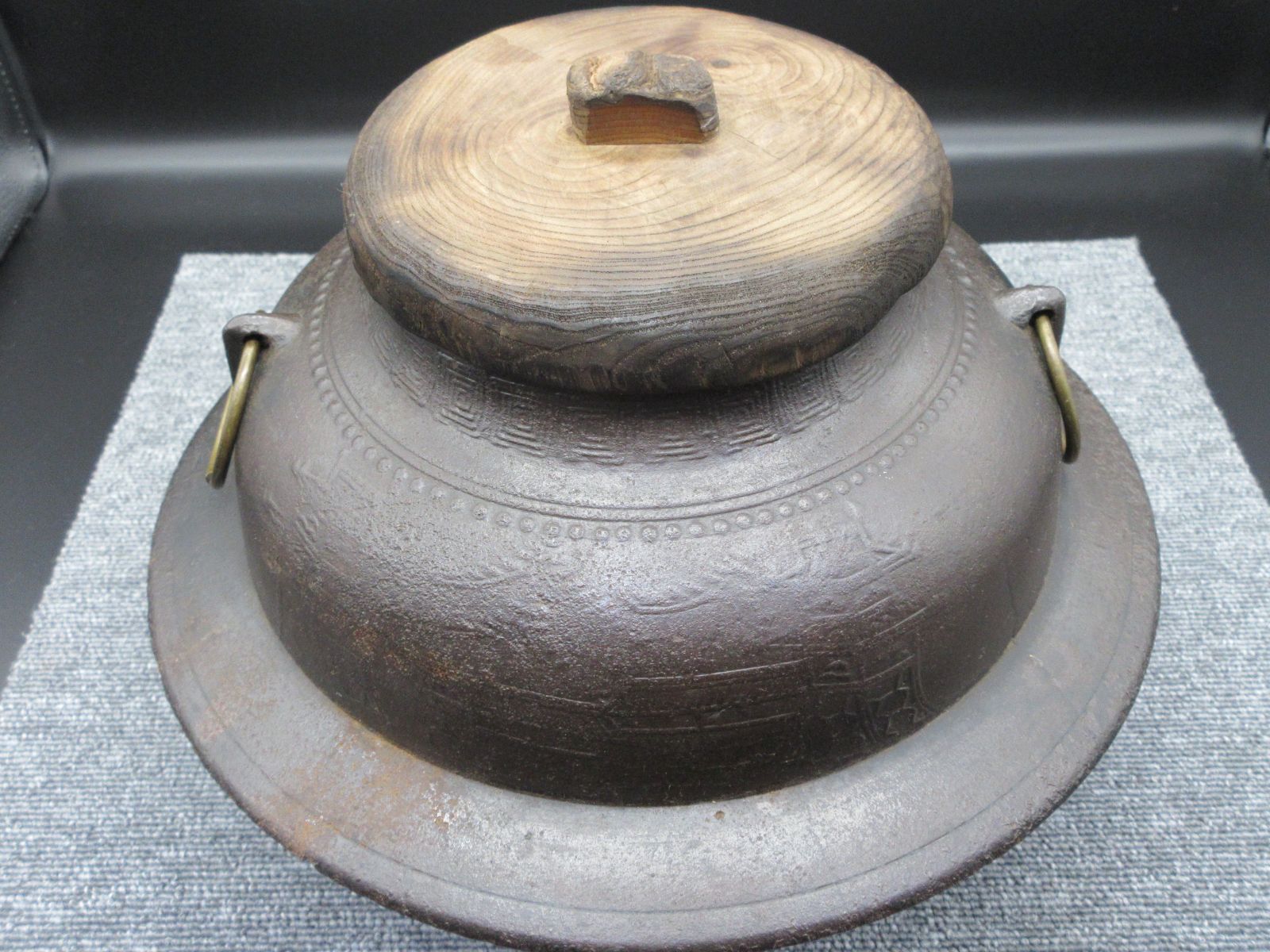 鉄製 丸型 茶釜 茶道具 佐藤浄清霞霰地紋丸釜 鉄釜 茶釜 茶道具