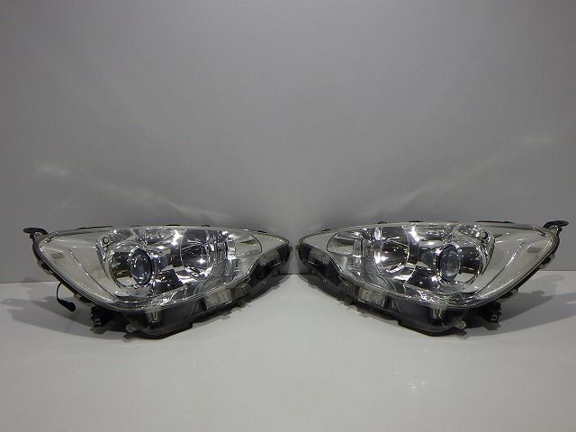 アクア ヘッドライト 左右 ハロゲン NHP10 前期 52-244 K コーティング 81110-52E61 81150-52E60 251017059