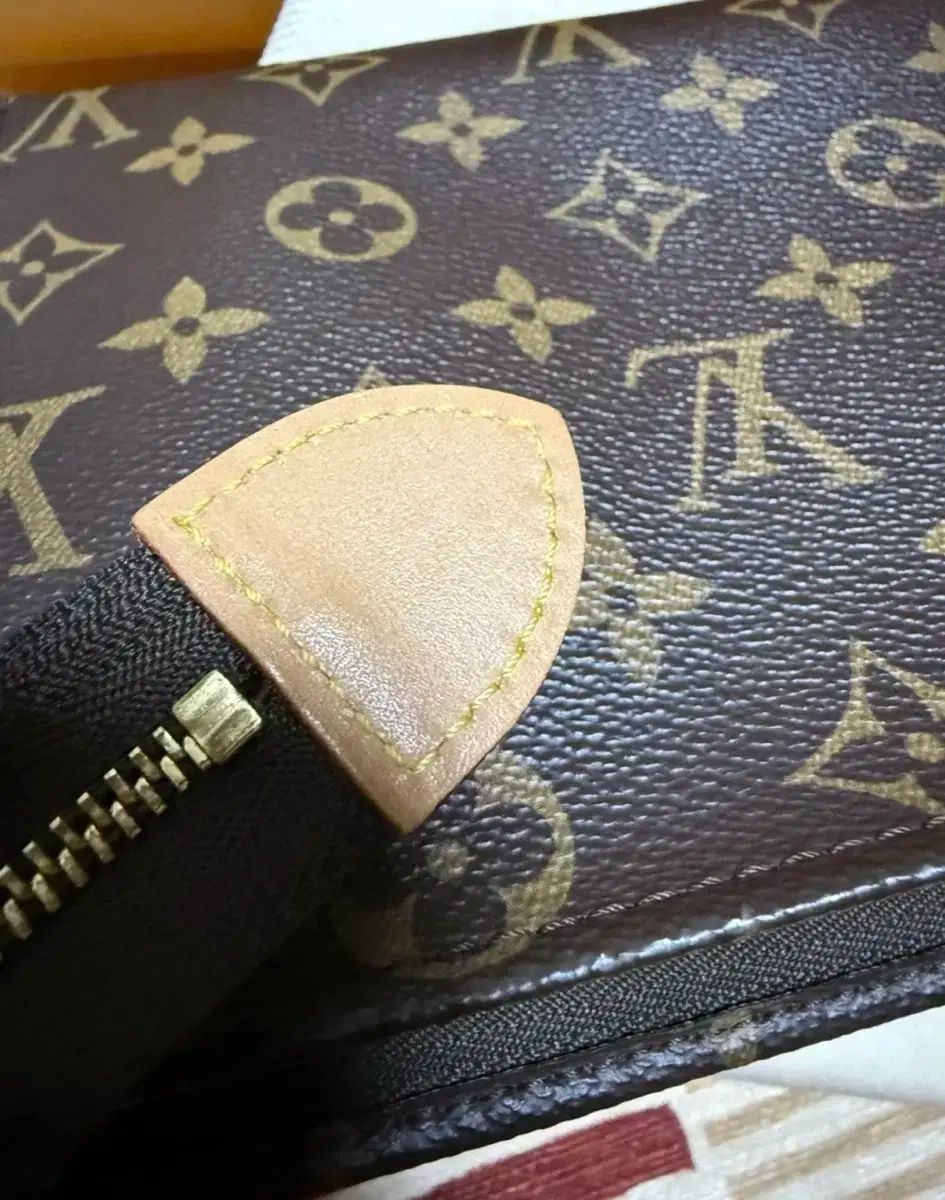 ルイヴィトン トゥー丸のまま