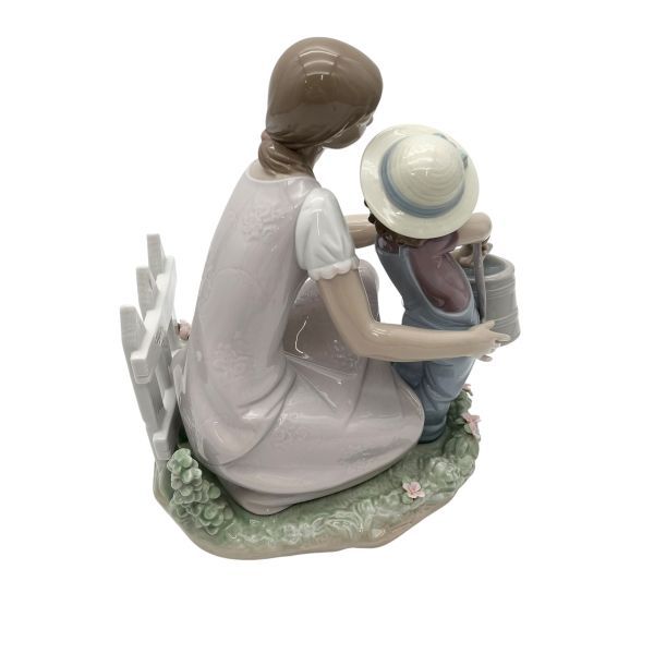 難あり】 リヤドロ LLADRO 置物 インテリア ママのお手伝い No.8028 白