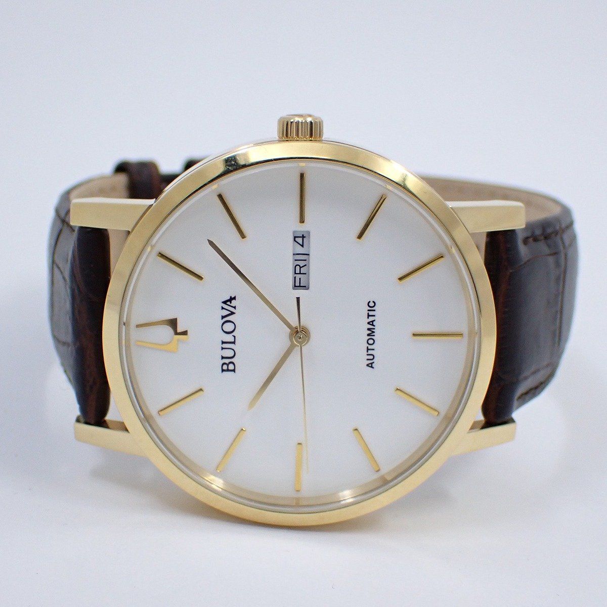 Bulova 自動巻き 腕時計 ホワイト文字盤 ゴールドケース Bulova 自動巻き 腕時計 ホワイト文字盤 ゴールドケース