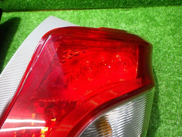 130ヴィッツ テール左右 KSP NCP130 135 前期 52-228 トヨタ LED玉切れなし 251003024 FFCRYSTALESIA_COM