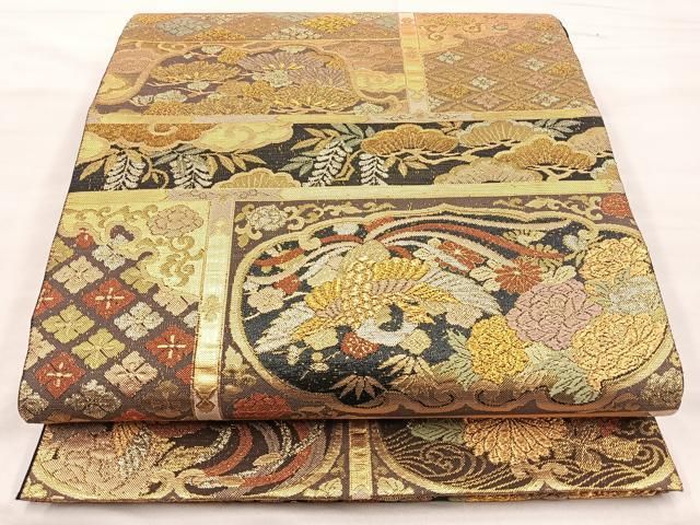 逸品！未使用◇正絹◎極上花唐草地紋色無地161cm一つ紋(中陰五三桐)千草鼠 袷】白藍色 花唐草地紋 一つ紋 色無地 | 大山キモノ・ちぇらうな