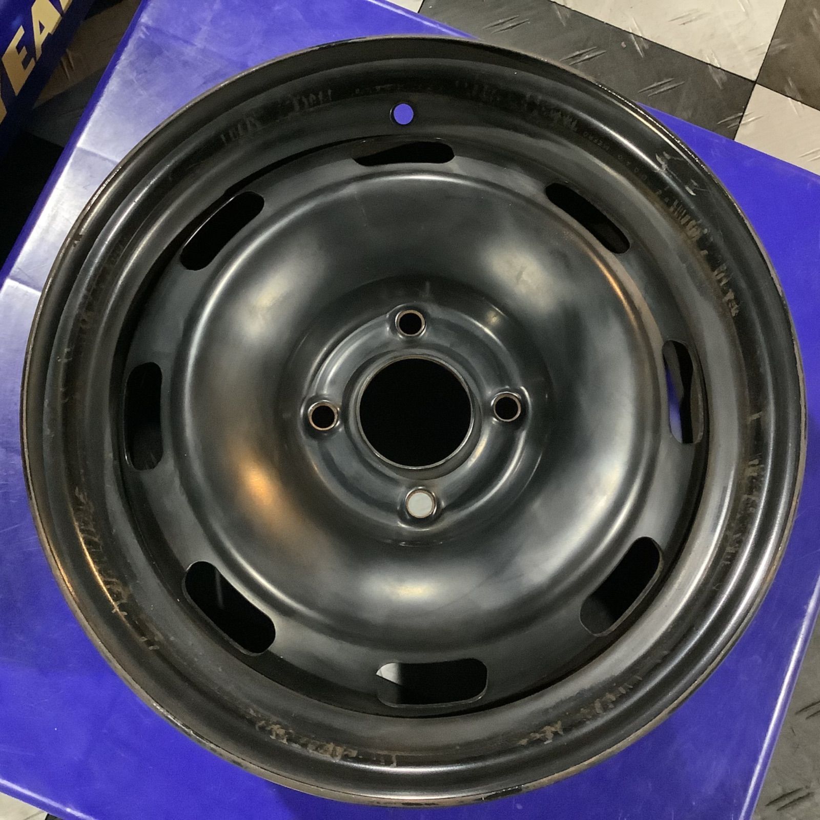 15×6J+23 プジョー 208 純正 スチールホイール 鉄ホイール - 横浜の