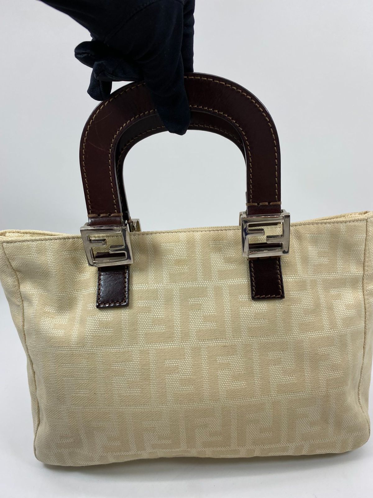 FENDI フェンディ ズッカ柄 ハンドバッグ 6691 FENDI フェンディ ズッカ柄 ハンドバッグ 管理番号：6691
