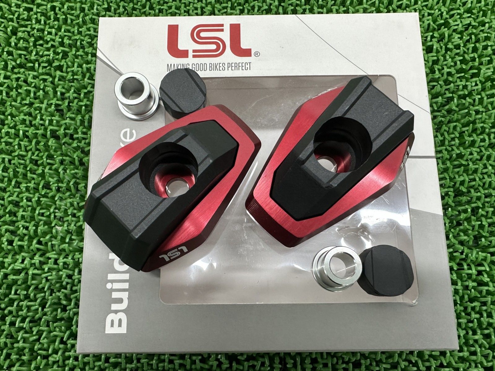 楽天市場】Puig 21929N ENGINE COVER TRACK FOR CHAMPIONSHIP [BLACK