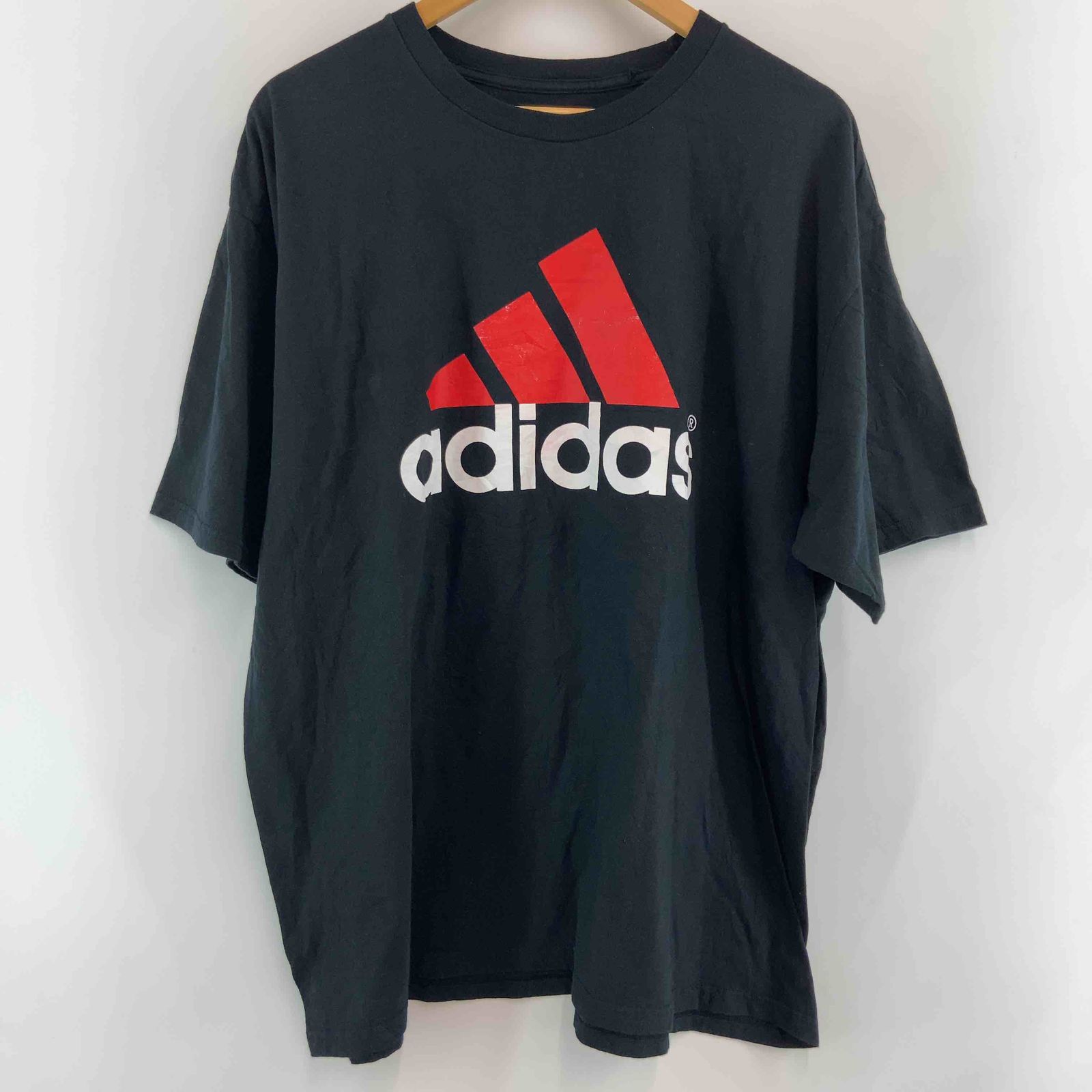 adidas ブラック プリントロゴ メンズ アディダス Tシャツ(半袖/袖無し